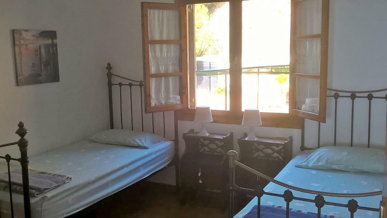 Sangue Blu Beachfront Villa Apartment Айос-Николаос Экстерьер фото